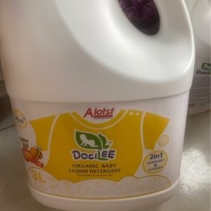 Nước giặt xả Quần Áo Em Bé docilee 3L vàng - Chai