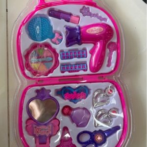 Đồ chơi trang điểm bé gái - hộp